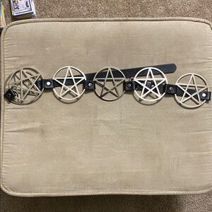 NWOT KILLSTAR PENTAGRAM PENTABOUND BELT